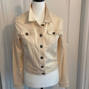 Cute Ivy Beau Soft Peach Jean Jacket Style Shirt/Jacket. Size 6.